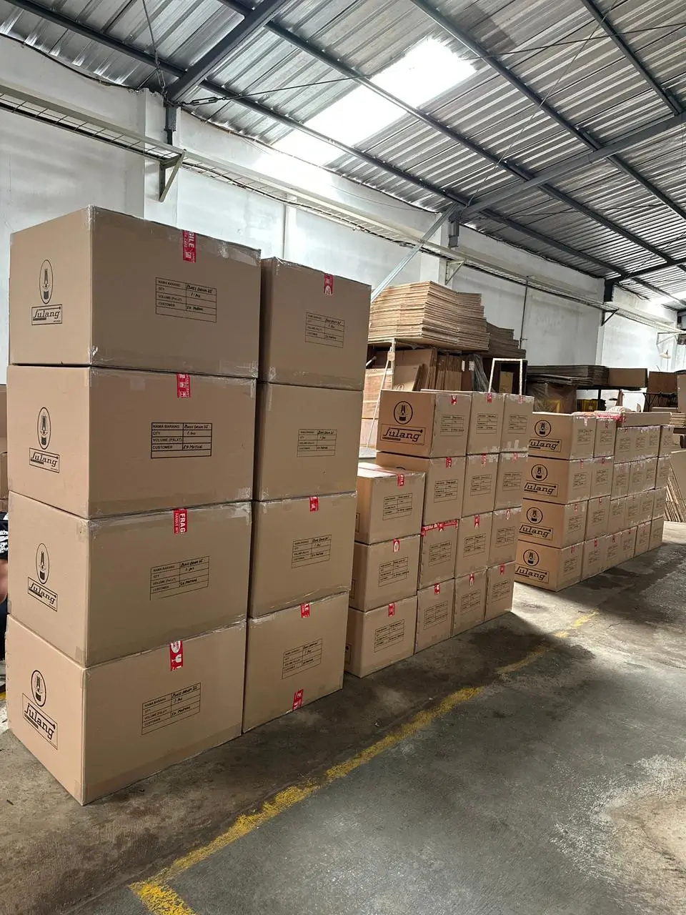 Layanan dan pengerjaan instrumen Julang Marching